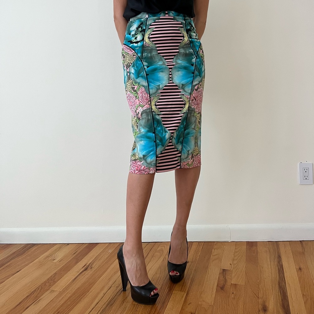 Pencil skirt